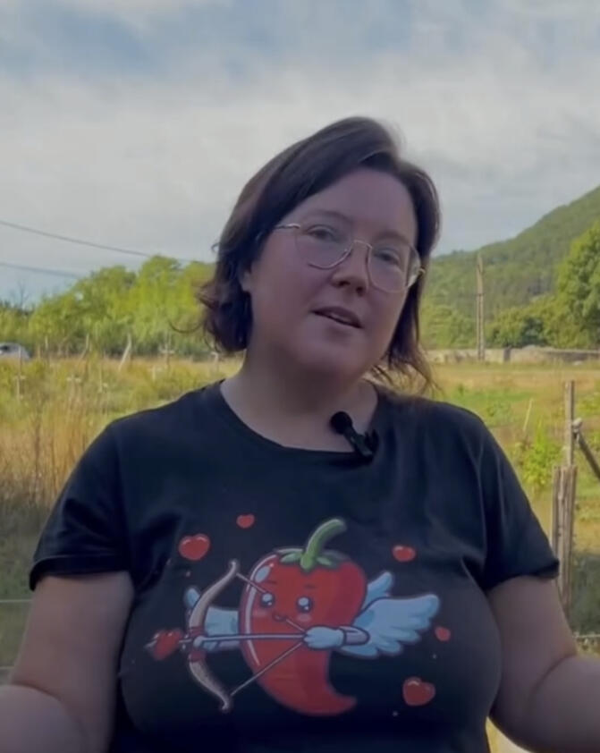 LES PIMENTS DU BOUT DU MONDE Productrice de piments Exploitation de piments bio dans le sud Larzac (34) 🔥Piments frais et transformés